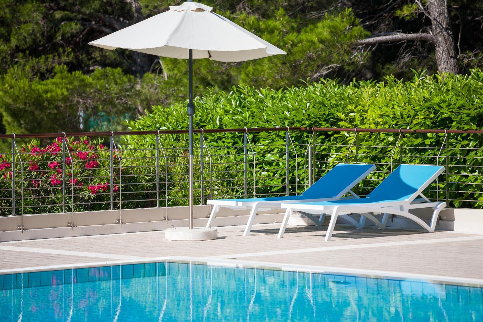 Bretanide Sport & Wellness Resort Bol Eksteriør bilde